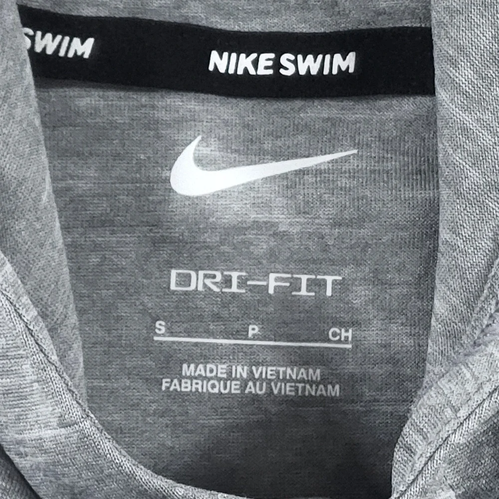Nike Mens S Small Gray Dri FIT UPF 40 Swim Hoodie Long Sleeve Rashguard Shirt - Picture 4 of 9